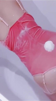 Tight Binding and Bathtub Temptation
