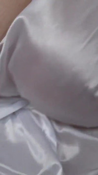 These Big Tits Will Drive You Crazy! Chubby MILF Shows off Her Mature Natural Boobs in Close-up