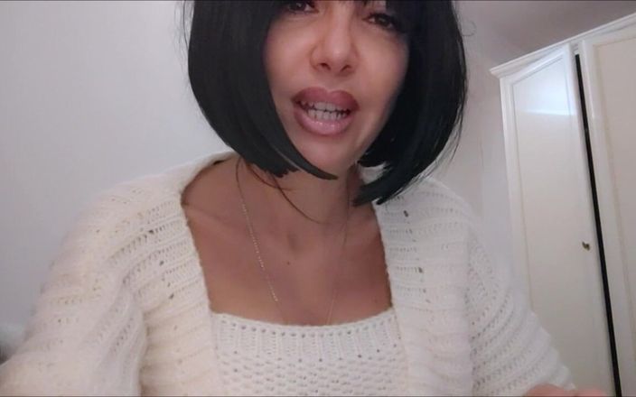 savannahamatoriale: Maîtresse canon et sexy, mais baise coquine