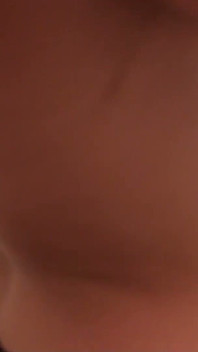 Británica Foxy Ella pornstar