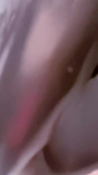Sexy Video: Emy