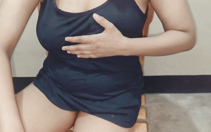 Banglasexycouple: Îmi fut soțul vitreg în fiecare zi