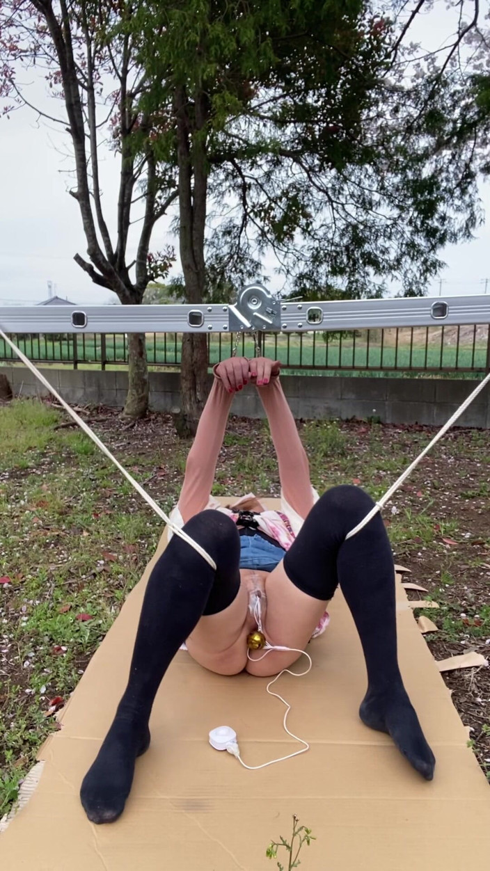 megu2002: Nr183 Hangtraining met een ladder