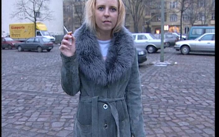 YOUR FIRST PORN: Kamila young und dirty - Kamila