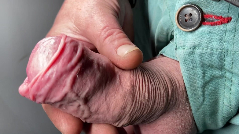 Foreskinguy: Kulup close up berujung dicrot sperma