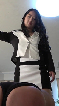 Mistress Plays with the Domestic Slave's Ass by Spanking It Continuously with a Racket Paddle and a Riding Crop for No Reason