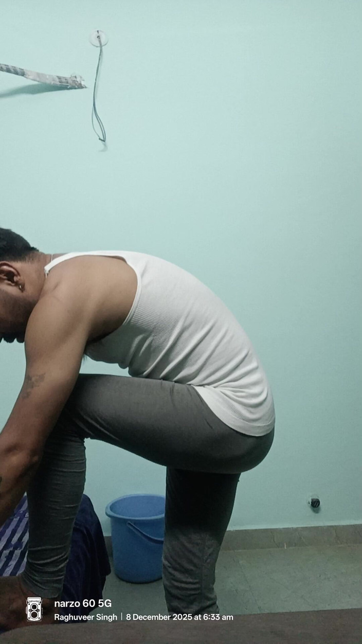 Rajasthani-old-lover: Pegawai Tentera, bapa tiri atau bapa tiri pegawai polis