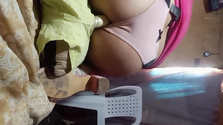 Luisaemilico: Spielen mit dickem, selbstgemachtem Dildo