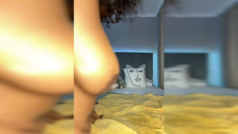Legendary Booty Overdose: BBW dildo reiten &amp; striptease