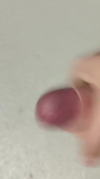 Fast masturbation before shift