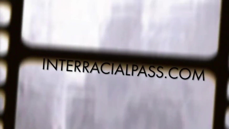 Hush Hush Entertainment: Adrianna Nicole과 같은 밀프들은 항상 흑인 대물 자지의 창녀입니다.