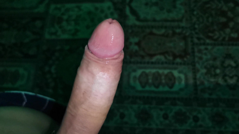 SEXY_GUYBEST: Masturbare uriașă pre-cumiculată și suculentă a unui mare