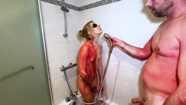 April Paisley: En inanılmaz yıkama!