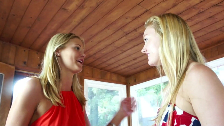 Lezdom Austria: Taboo lesbian thresome