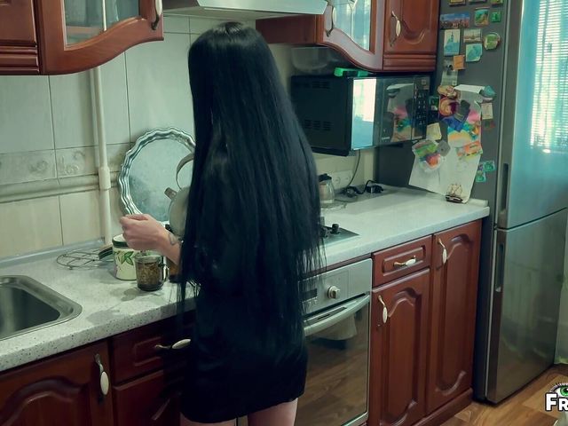 Stepson Creampie in Stepmom. Morning Cheating on the Kitchen. (Frintteza)