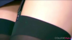 College Uniform: Punčochy a uniforma s Fiona G