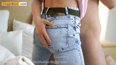 Doggy boys: Kluci bez sedla snídaňové dovádění