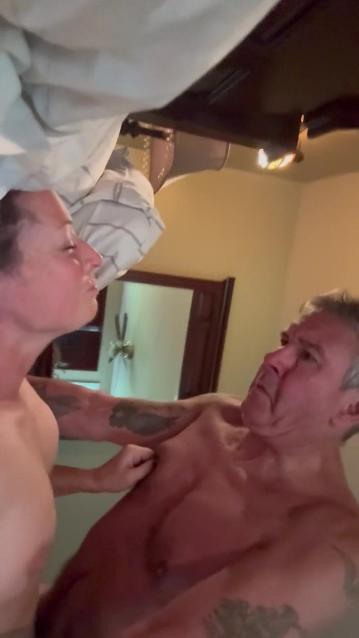 Bonewizzard69: Sexy MILF Loves Getting Fucked Hard Till Her Man Blows,...