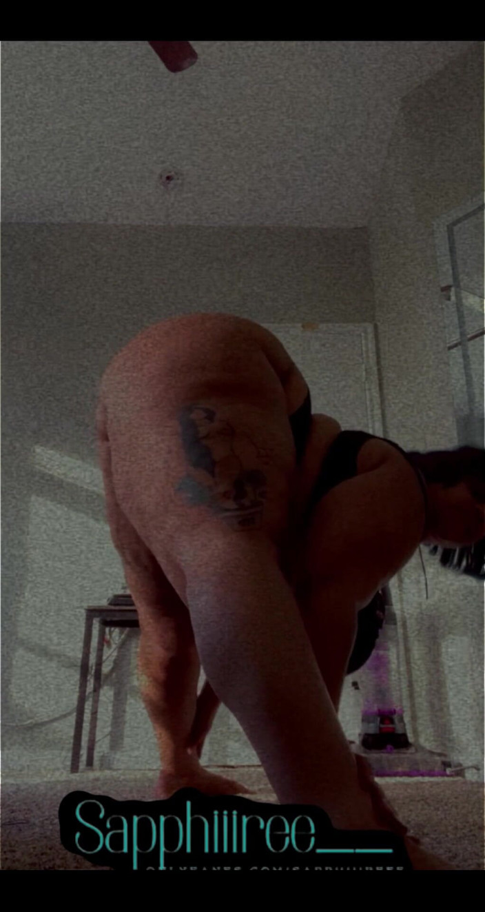 Biggdebbie solo: Twerk It!