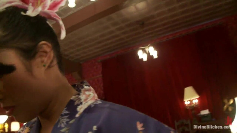 Divine Bitches by Kink: 2020년 7월 20일 10시