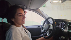 Ferrero anal experience: Biz otobanda trafikte sıkışırken yarağımı eline alıyor