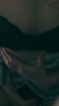 คลานกลับมาเพื่อควย Futa เพิ่มเติม