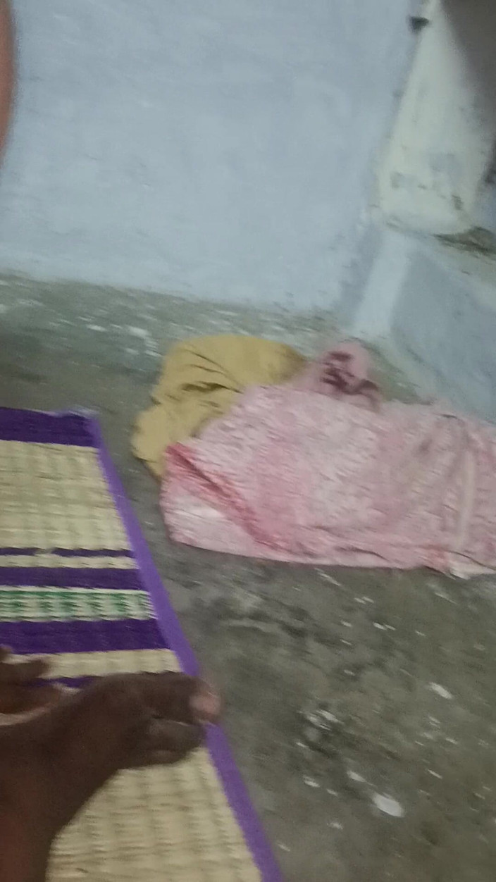 Suraas: Bbw manželka mléko a sání a lízání