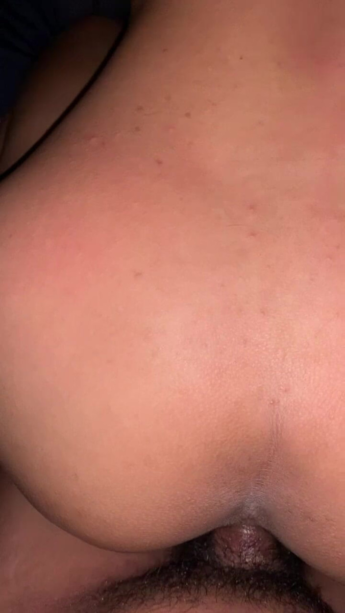 Indo Girl: Stilul de tricotat este cel mai bun