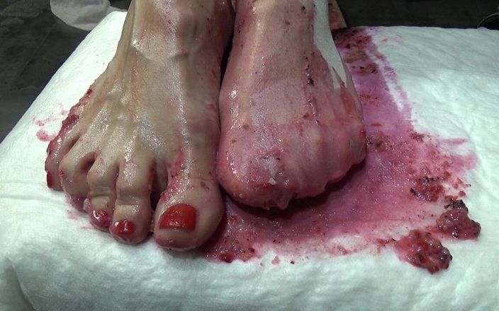 AnnaBUST: Sikam w twoje ciasto i deptuję go stopami