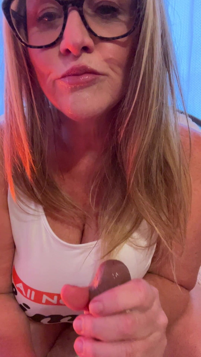Siren XXX Studios: Perfect Peach BBC Dildo Solo