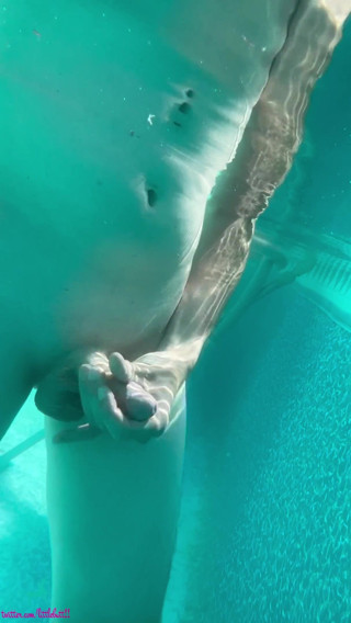 Little Butt: bahin bulbula bat phemboy niji pool men sah