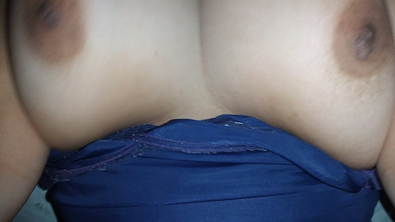 RealLoveX1: Prsatá nezbedná, odlož jí kalhotky stranou a požádala o péro!