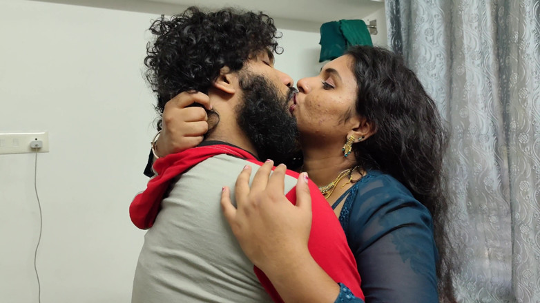 Vaigavarun45: bistar banaate samay sauteli bahan ke saath seks, malyaali sauteli...