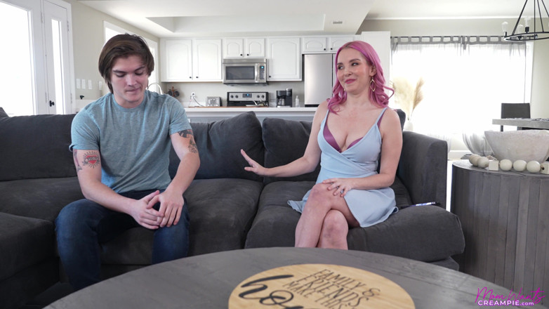MomWantsCreampie: My Stepmom Is My Girlfriend - S2e4