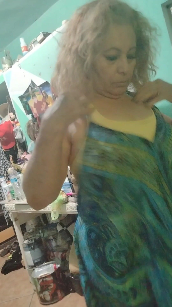 cextyu: S nevlastní therou v první osobě