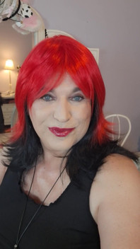 Wouldn't You Like to Kiss a Girl Like Me?