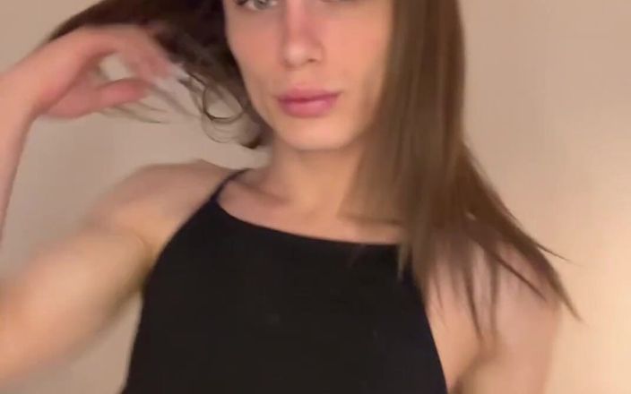TS Kylie Star: Zasloužíte si můj úsměv dnes