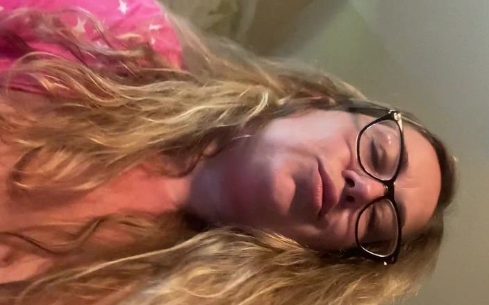 Lily Bay 73: I Need You to cum for me Today.