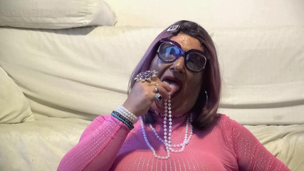 gio calda: Femminuccia Troia in Rosa