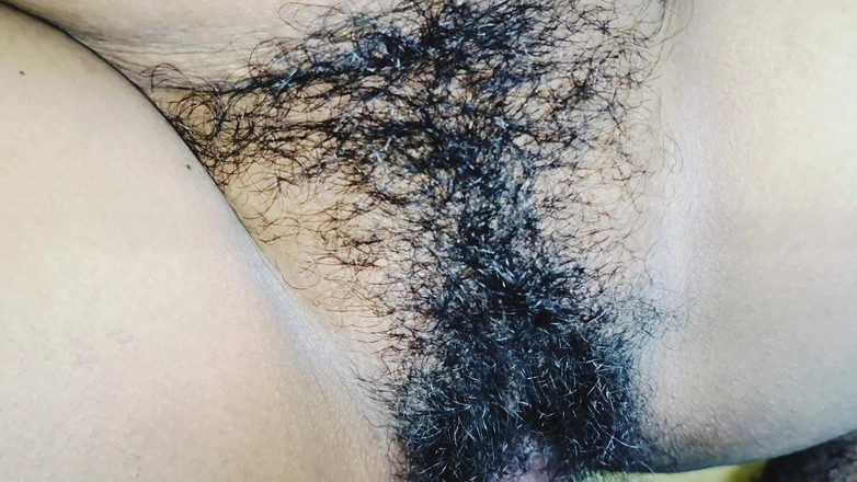 Gomathy: Tamil Hot Girl Handjob and Fucking