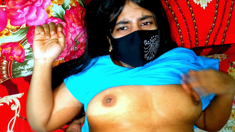 Heartpoint: 愚蠢的女大学生和她的老师做爱