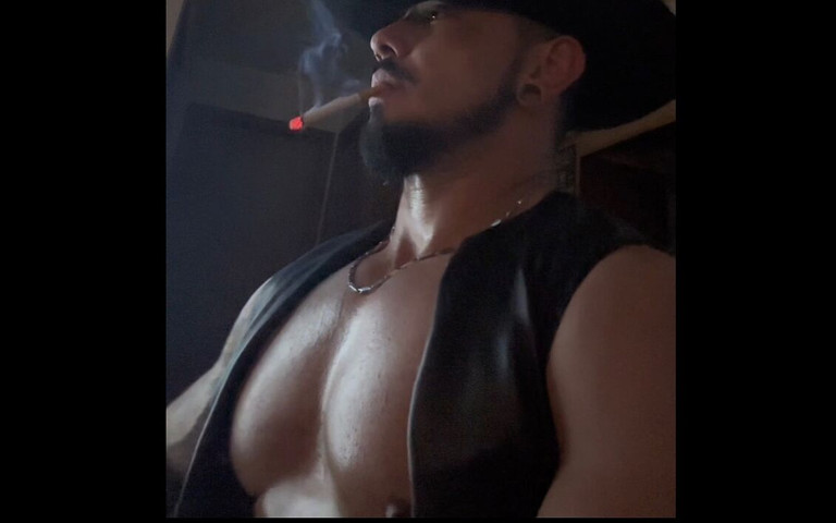 What’s up, Guys? Go Ahead and Enjoy Me. (Reds and Muscles)