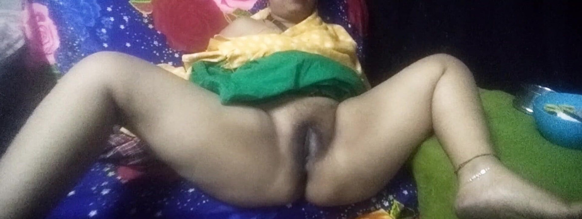 Bongsoniya69: Bhabhi poesje schuddend