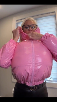 Shiny Puffy Jacket Expansionyes