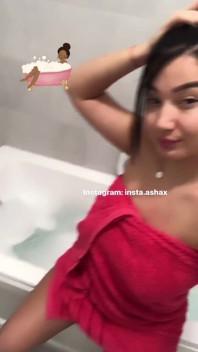 Online in Showerr