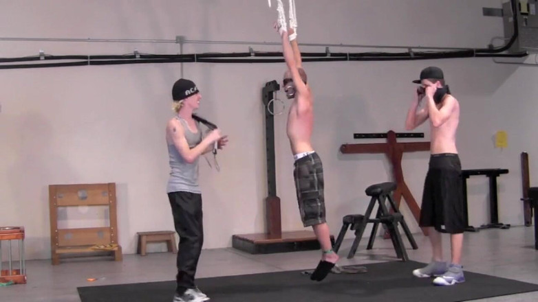 Dream Boy Bondage: Scumbags - rozdział 1