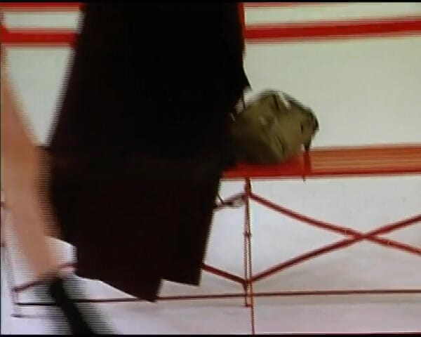 Deutsche Madchen: Elegancka laska z Niemiec ma idealny strój, ale bielizna zostaje