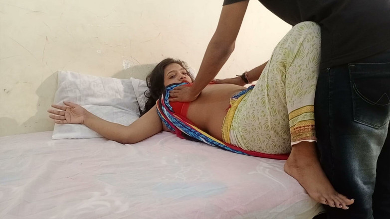 Sarika Vikki: Indian Hot College Teen Sarika Wild Desi Lover Affair