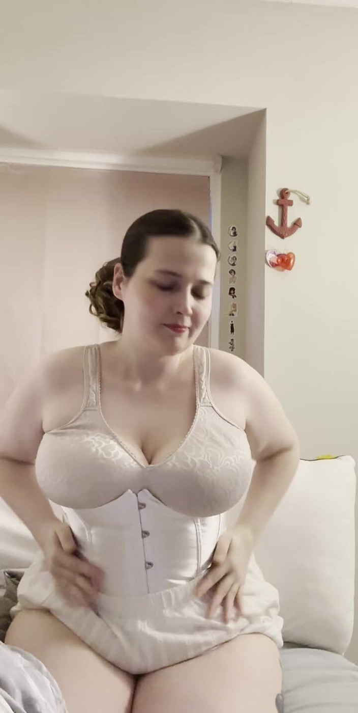 MissChrystalline: Регентская косплей мастурбация