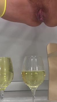 Jag Kissar I Glasögon I Gula Strumpor